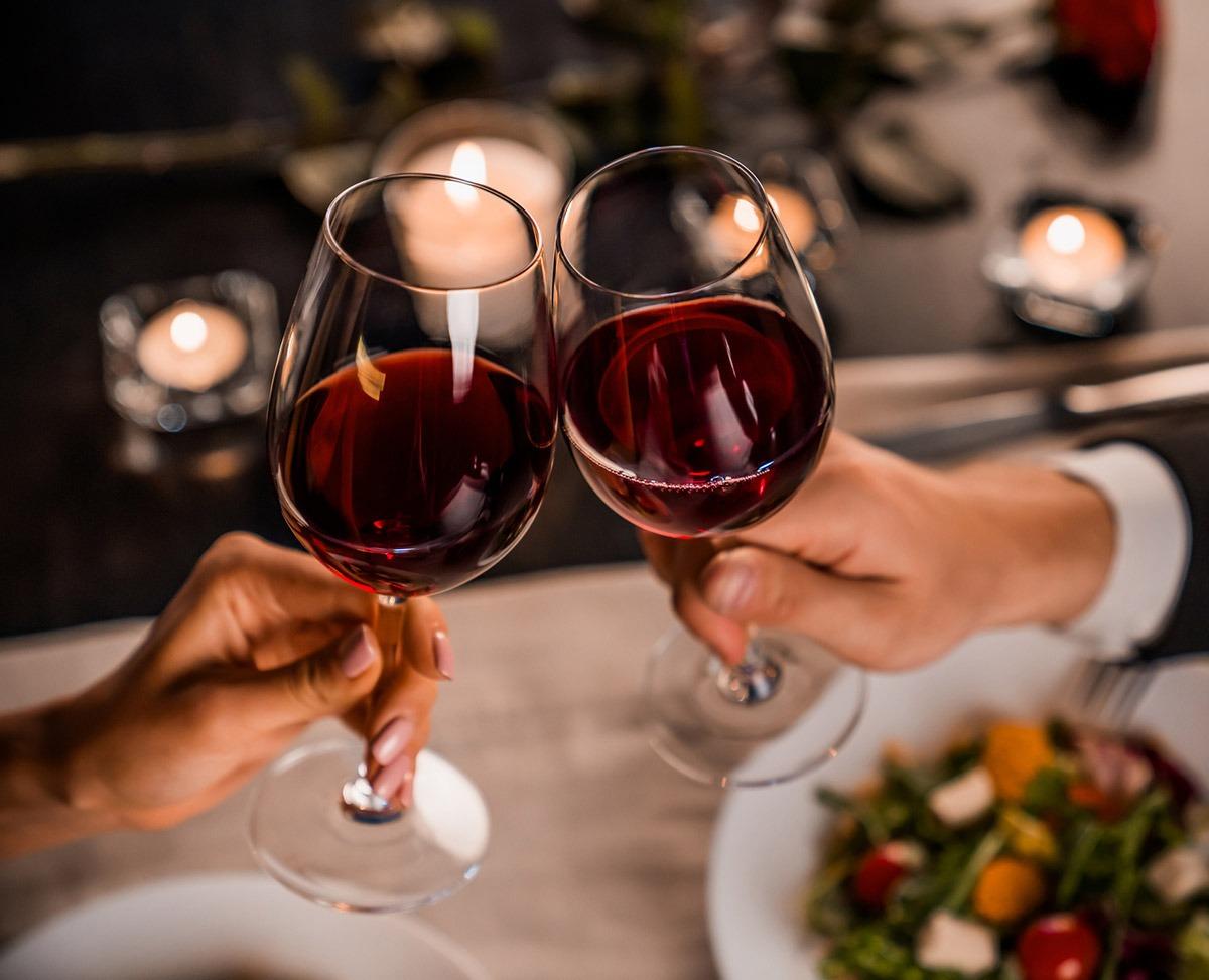 Valentine's Dinner at 3500 Ocean Grill event